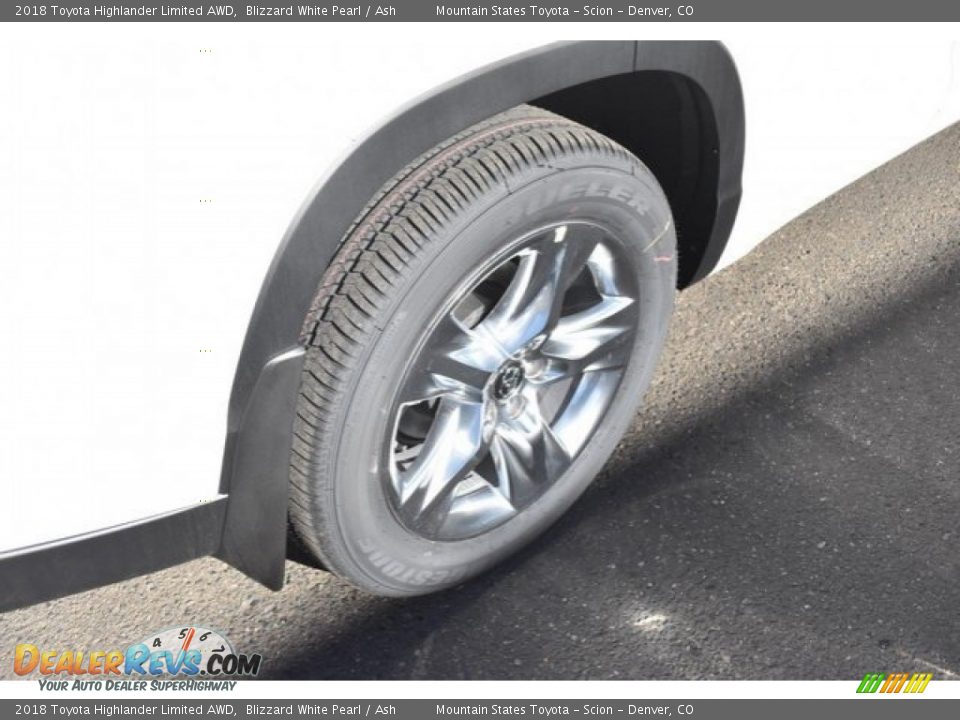 2018 Toyota Highlander Limited AWD Blizzard White Pearl / Ash Photo #10