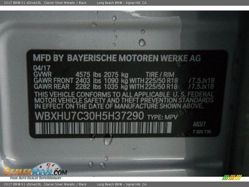 2017 BMW X1 sDrive28i Glacier Silver Metallic / Black Photo #18
