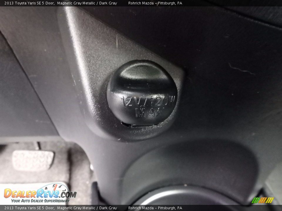 2013 Toyota Yaris SE 5 Door Magnetic Gray Metallic / Dark Gray Photo #23