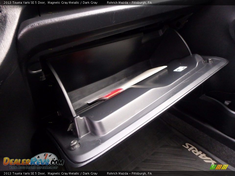 2013 Toyota Yaris SE 5 Door Magnetic Gray Metallic / Dark Gray Photo #24