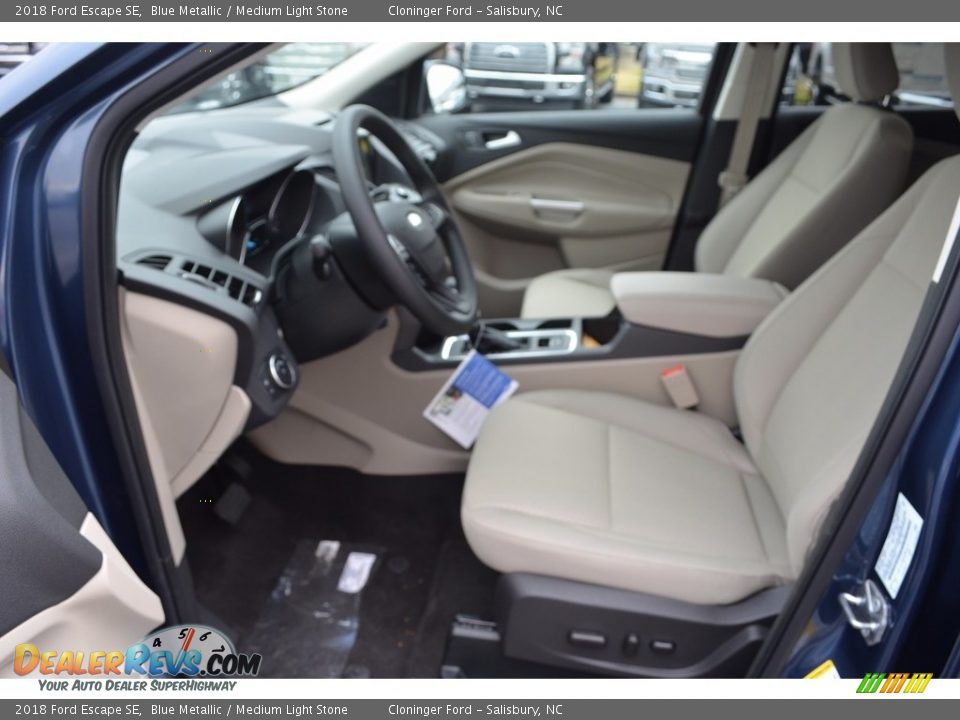 2018 Ford Escape SE Blue Metallic / Medium Light Stone Photo #6