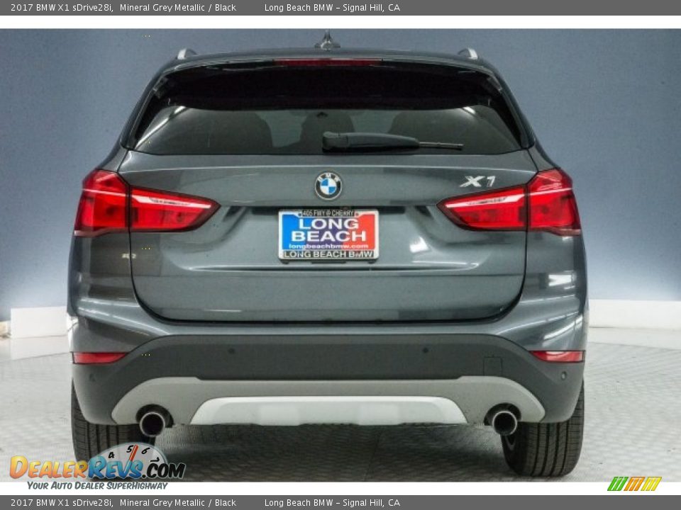 2017 BMW X1 sDrive28i Mineral Grey Metallic / Black Photo #3
