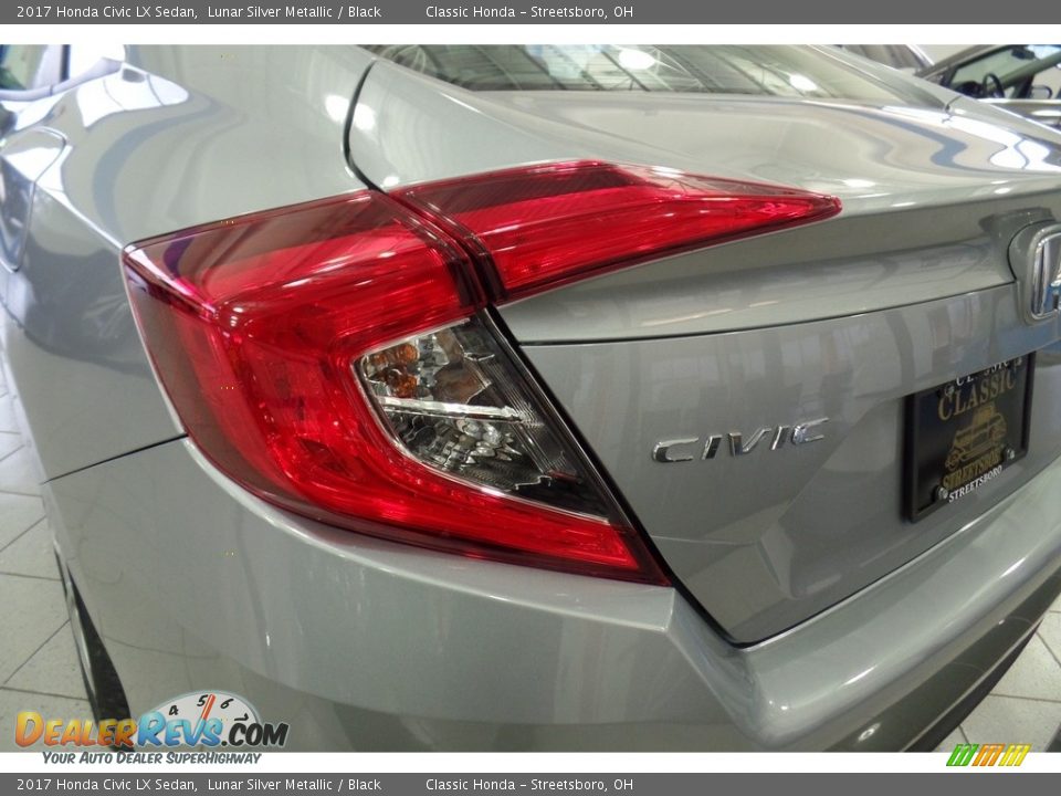 2017 Honda Civic LX Sedan Lunar Silver Metallic / Black Photo #9