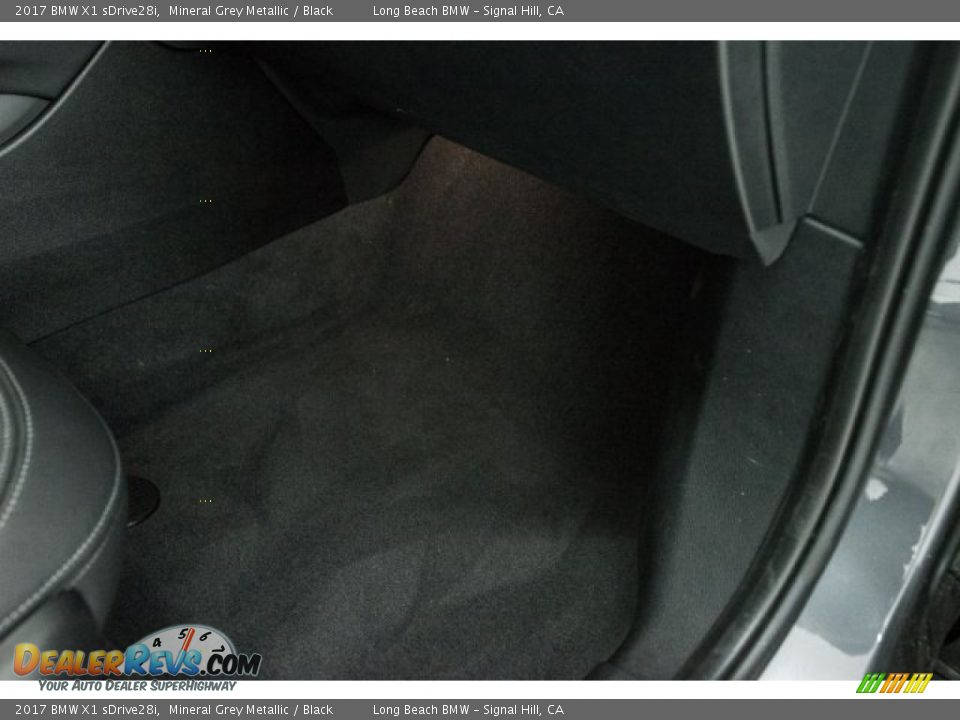 2017 BMW X1 sDrive28i Mineral Grey Metallic / Black Photo #21