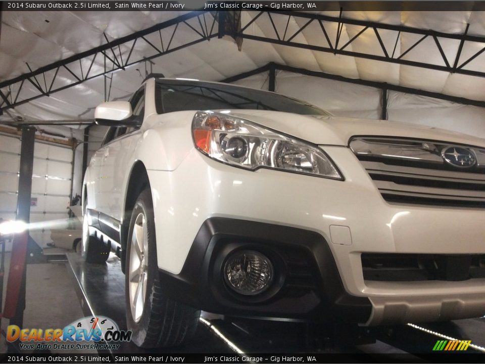 2014 Subaru Outback 2.5i Limited Satin White Pearl / Ivory Photo #30