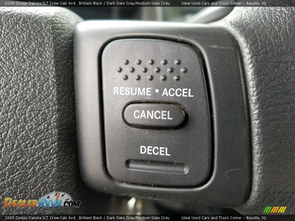 2008 Dodge Dakota SLT Crew Cab 4x4 Brilliant Black / Dark Slate Gray/Medium Slate Gray Photo #17