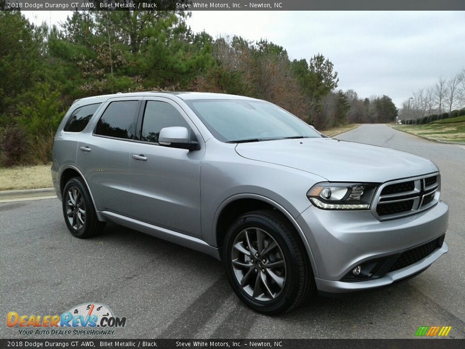 Front 3/4 View of 2018 Dodge Durango GT AWD Photo #4