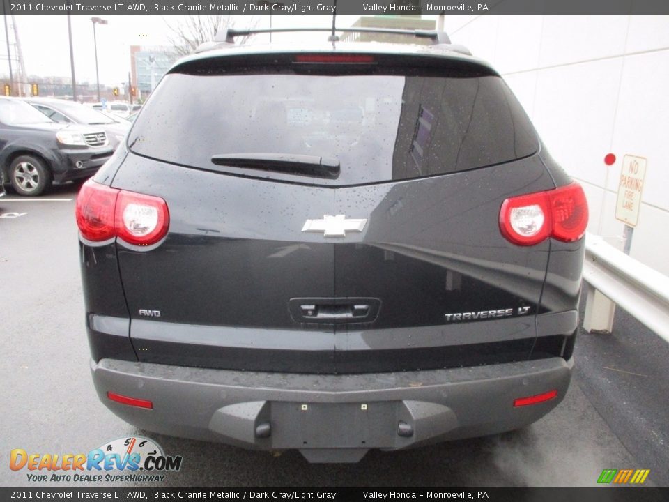 2011 Chevrolet Traverse LT AWD Black Granite Metallic / Dark Gray/Light Gray Photo #4
