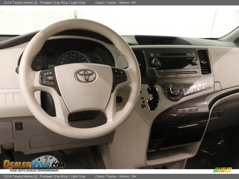 2014 Toyota Sienna LE Predawn Gray Mica / Light Gray Photo #6