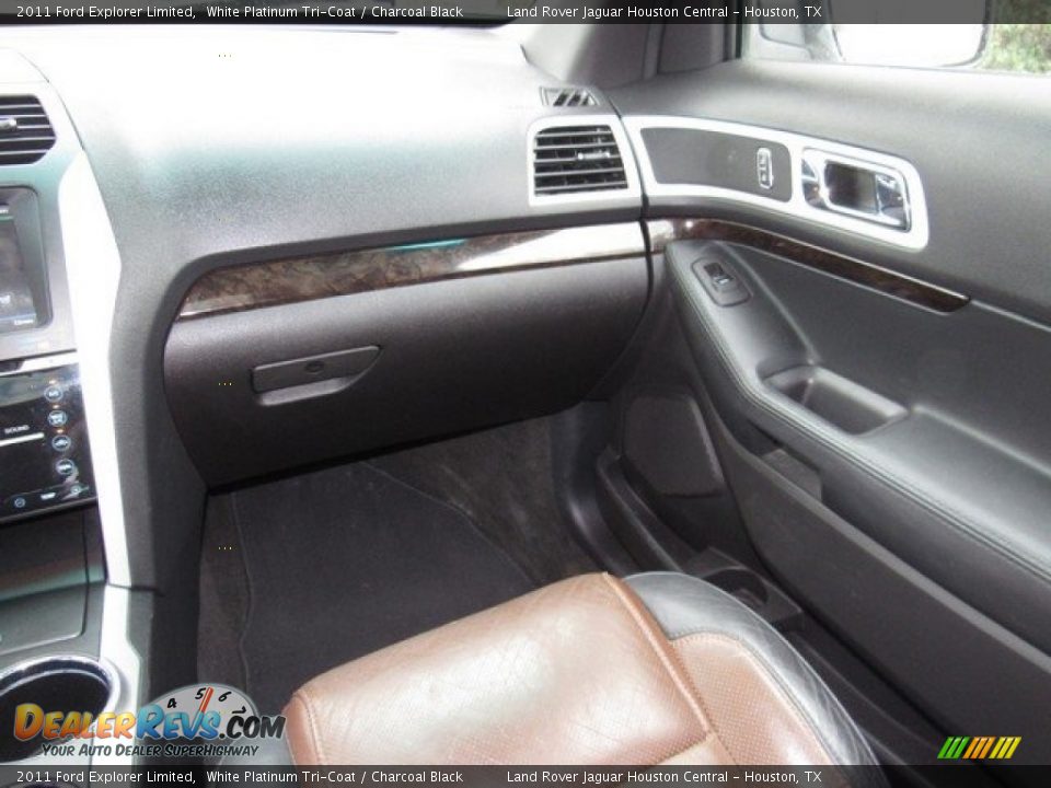 2011 Ford Explorer Limited White Platinum Tri-Coat / Charcoal Black Photo #15