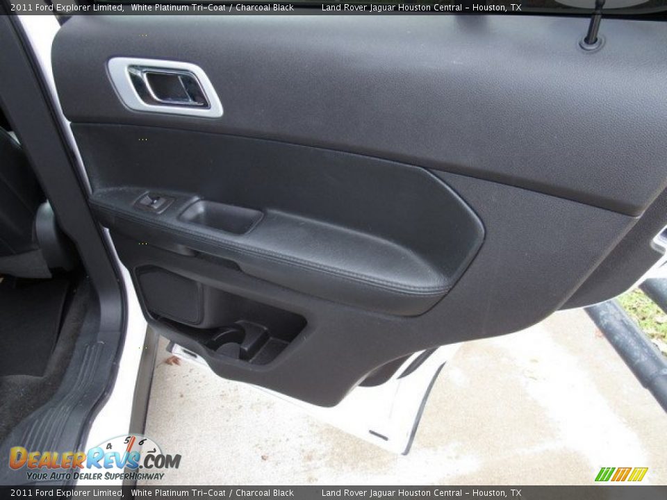 2011 Ford Explorer Limited White Platinum Tri-Coat / Charcoal Black Photo #23