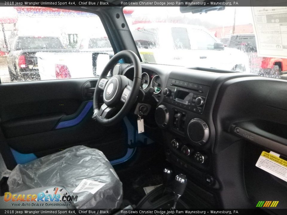 2018 Jeep Wrangler Unlimited Sport 4x4 Chief Blue / Black Photo #10