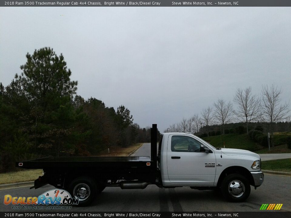 2018 Ram 3500 Tradesman Regular Cab 4x4 Chassis Bright White / Black/Diesel Gray Photo #5