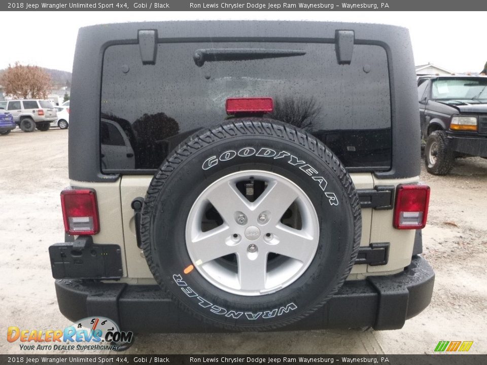 2018 Jeep Wrangler Unlimited Sport 4x4 Gobi / Black Photo #4