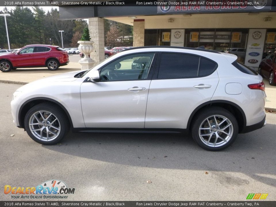 2018 Alfa Romeo Stelvio Ti AWD Silverstone Gray Metallic / Black/Black Photo #3