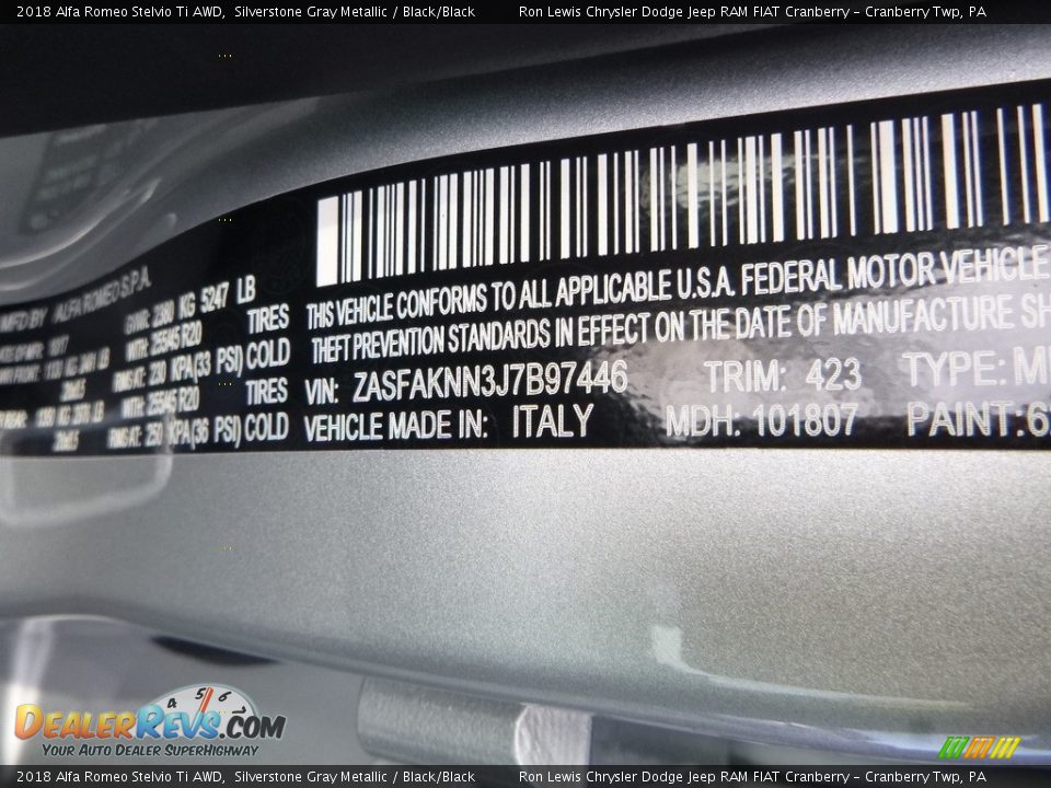 2018 Alfa Romeo Stelvio Ti AWD Silverstone Gray Metallic / Black/Black Photo #21