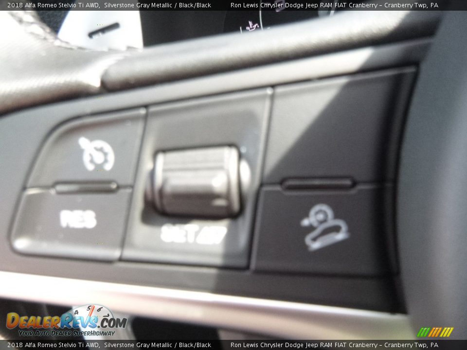 2018 Alfa Romeo Stelvio Ti AWD Silverstone Gray Metallic / Black/Black Photo #27