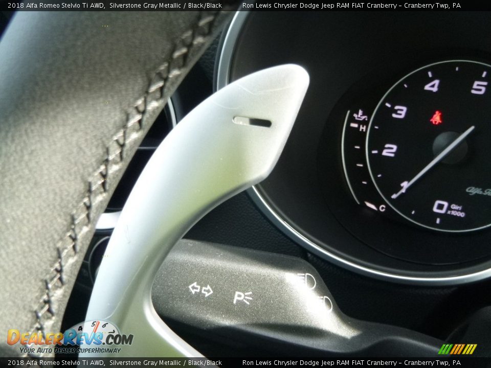 2018 Alfa Romeo Stelvio Ti AWD Silverstone Gray Metallic / Black/Black Photo #28