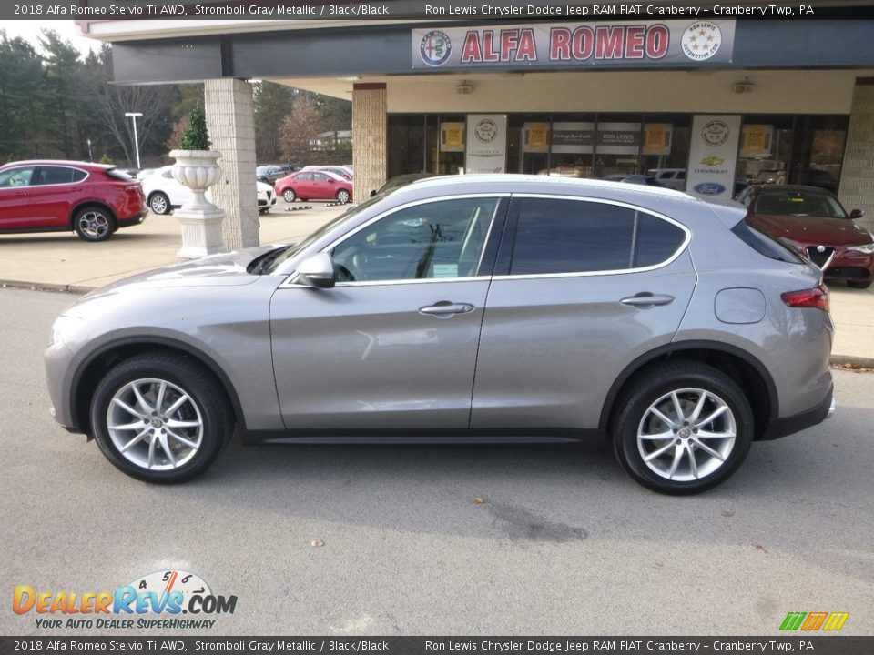 2018 Alfa Romeo Stelvio Ti AWD Stromboli Gray Metallic / Black/Black Photo #3