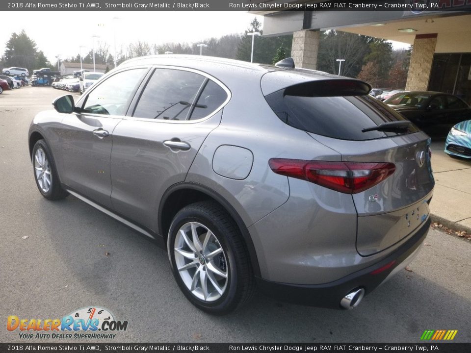 2018 Alfa Romeo Stelvio Ti AWD Stromboli Gray Metallic / Black/Black Photo #4