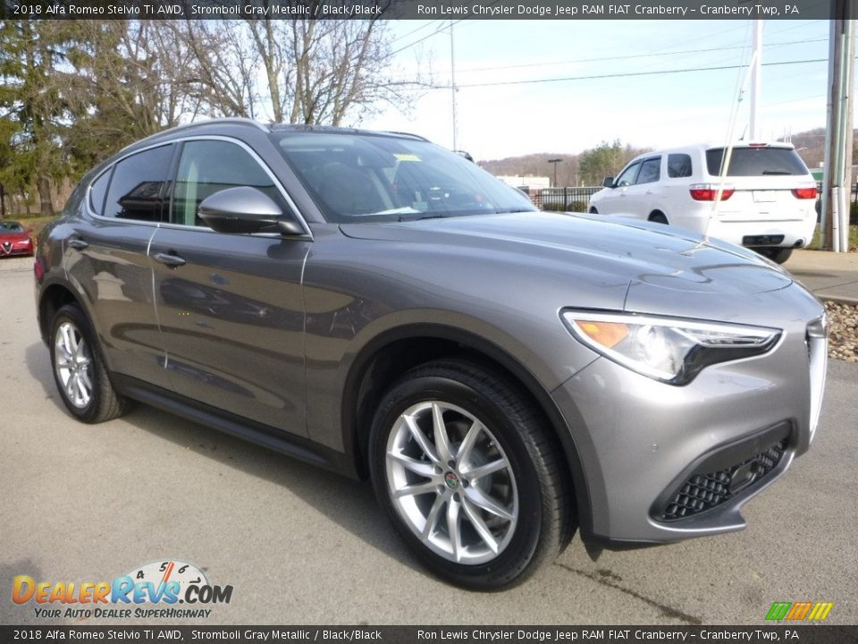 2018 Alfa Romeo Stelvio Ti AWD Stromboli Gray Metallic / Black/Black Photo #11