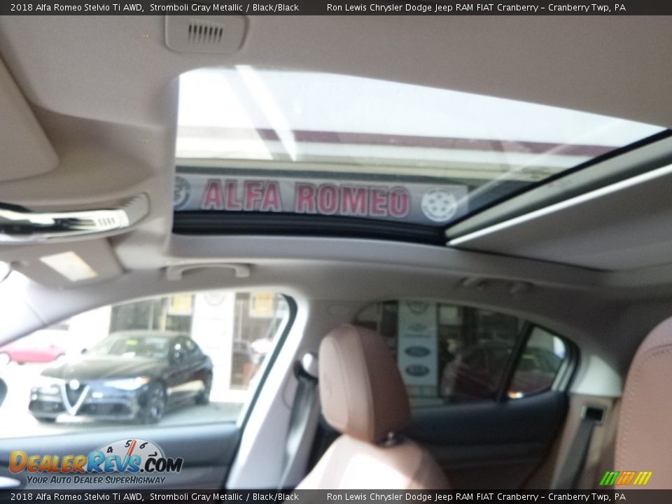 2018 Alfa Romeo Stelvio Ti AWD Stromboli Gray Metallic / Black/Black Photo #23