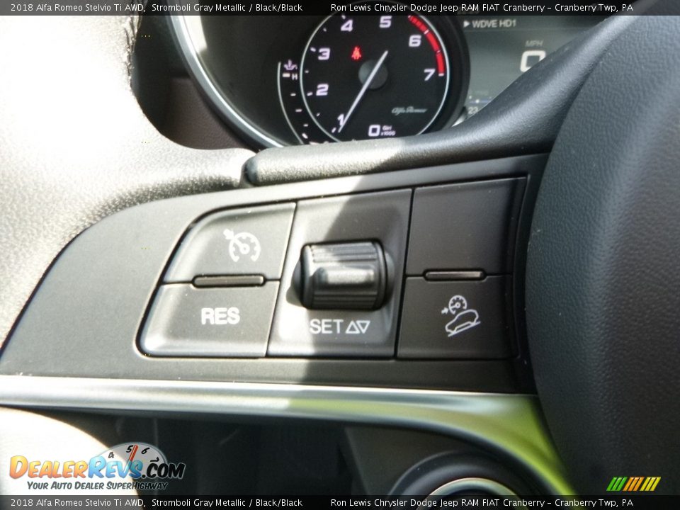 2018 Alfa Romeo Stelvio Ti AWD Stromboli Gray Metallic / Black/Black Photo #28