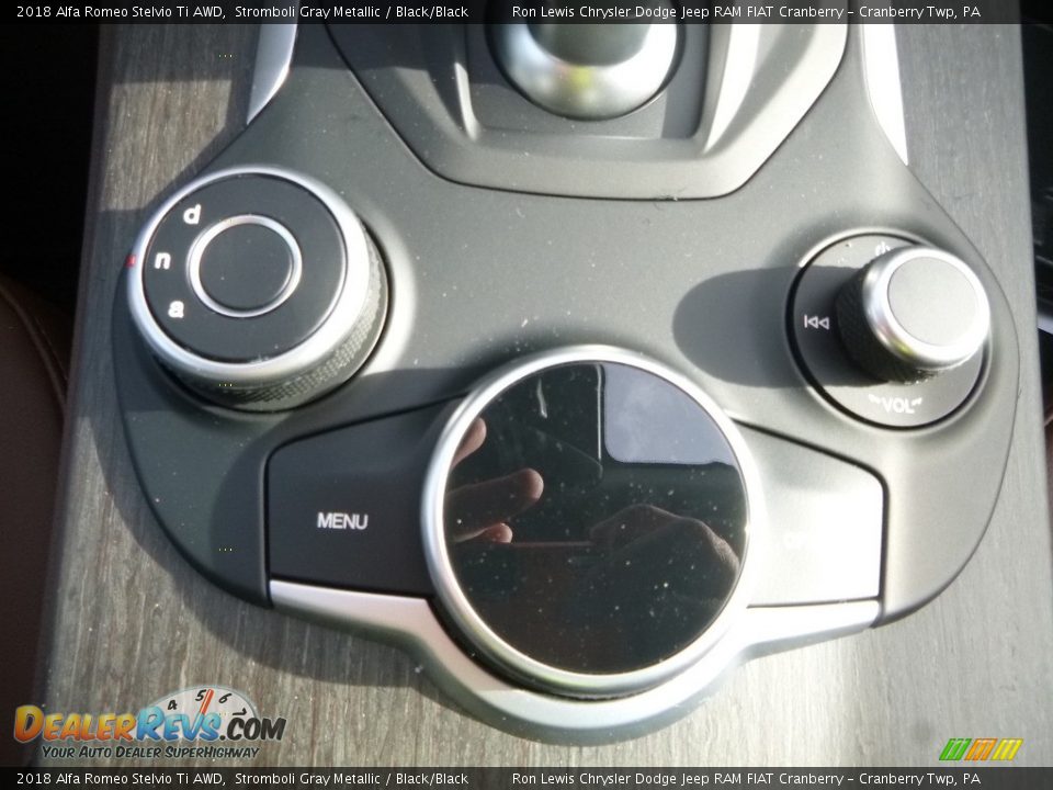 2018 Alfa Romeo Stelvio Ti AWD Stromboli Gray Metallic / Black/Black Photo #29