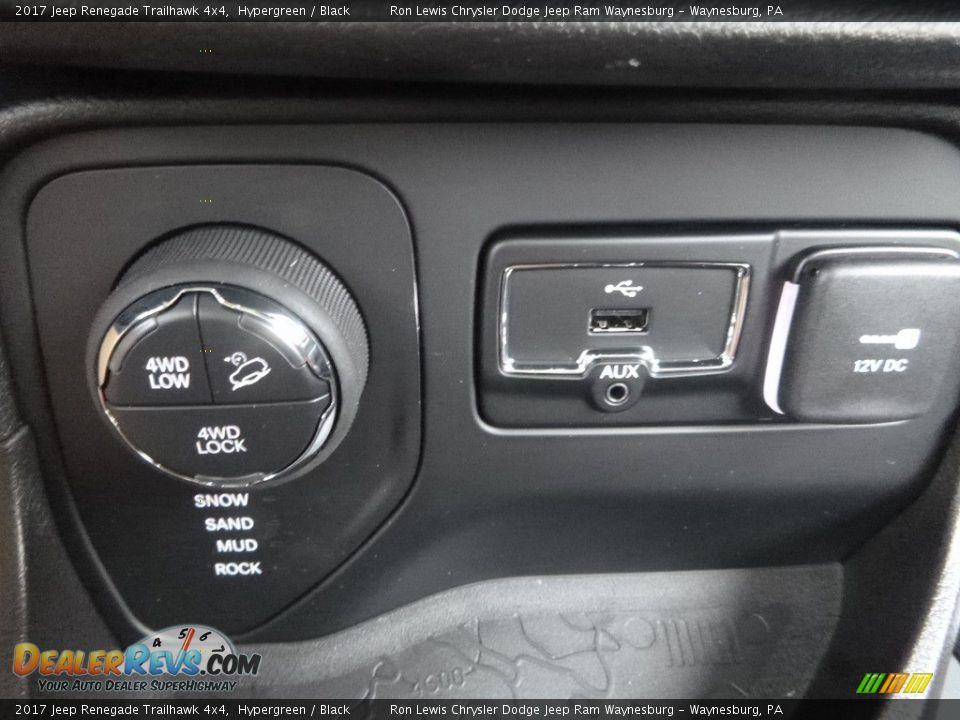 2017 Jeep Renegade Trailhawk 4x4 Hypergreen / Black Photo #18