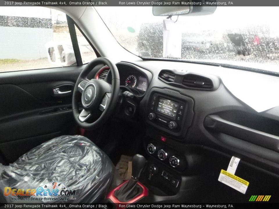 2017 Jeep Renegade Trailhawk 4x4 Omaha Orange / Black Photo #10
