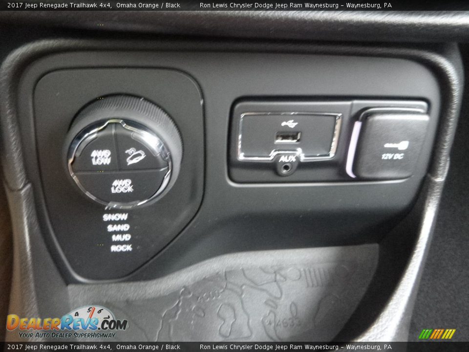 2017 Jeep Renegade Trailhawk 4x4 Omaha Orange / Black Photo #20