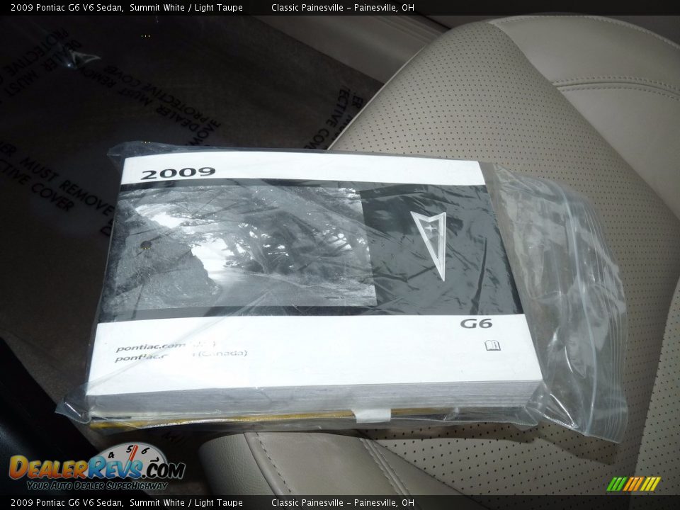 2009 Pontiac G6 V6 Sedan Summit White / Light Taupe Photo #16