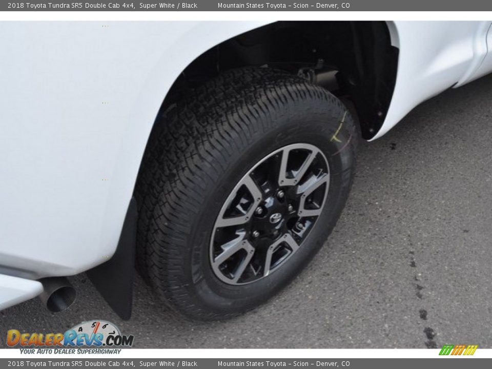2018 Toyota Tundra SR5 Double Cab 4x4 Super White / Black Photo #9