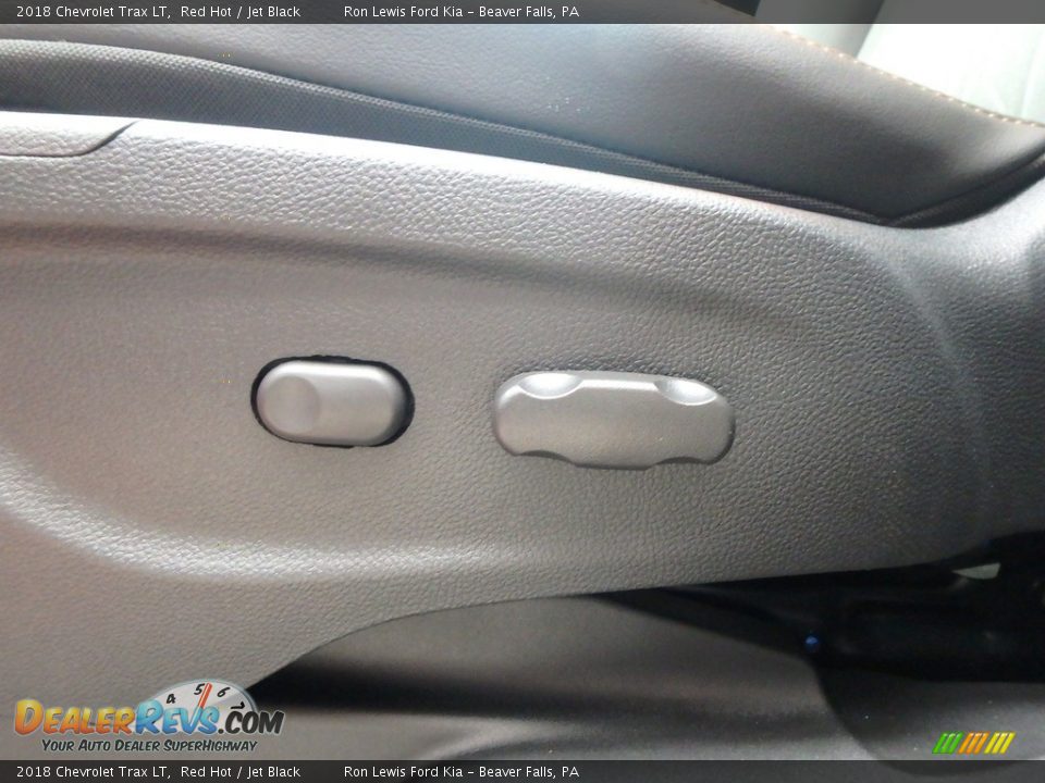 2018 Chevrolet Trax LT Red Hot / Jet Black Photo #15