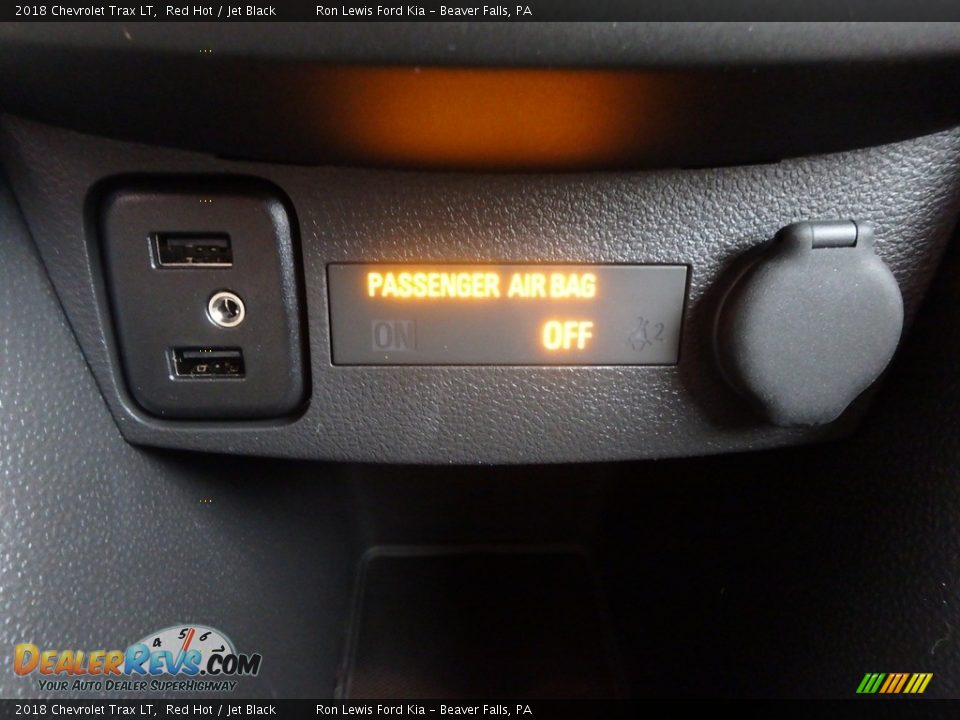 2018 Chevrolet Trax LT Red Hot / Jet Black Photo #18