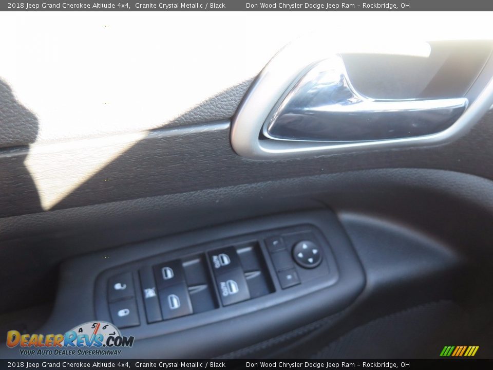 2018 Jeep Grand Cherokee Altitude 4x4 Granite Crystal Metallic / Black Photo #24
