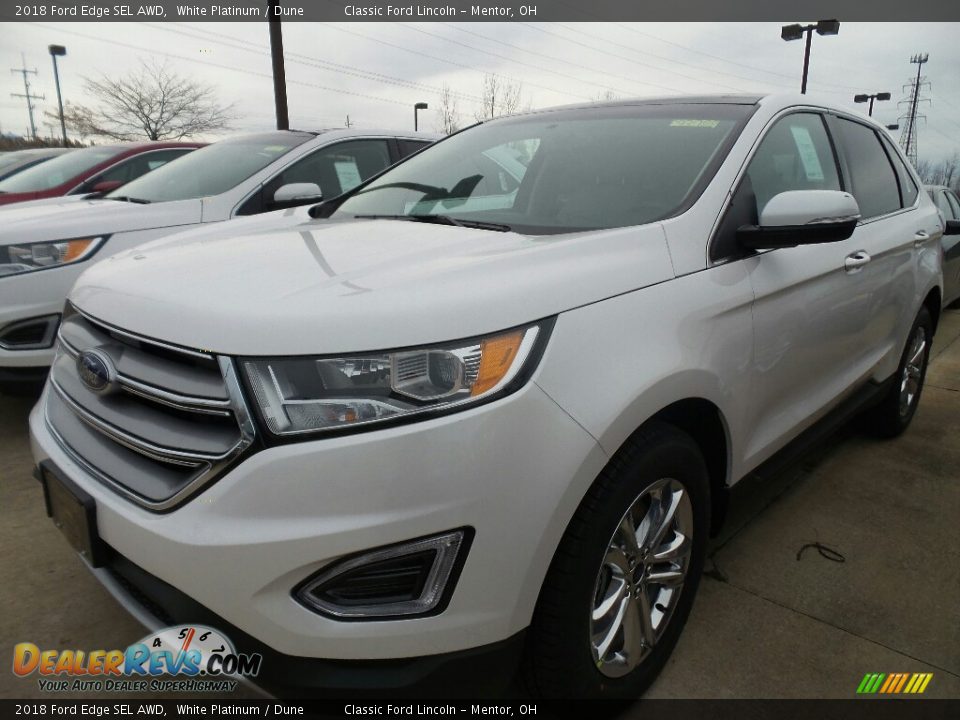 Front 3/4 View of 2018 Ford Edge SEL AWD Photo #1