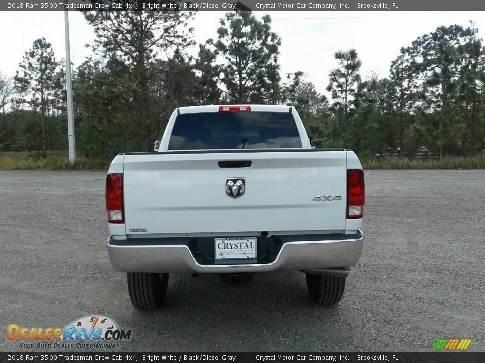 2018 Ram 3500 Tradesman Crew Cab 4x4 Bright White / Black/Diesel Gray Photo #4