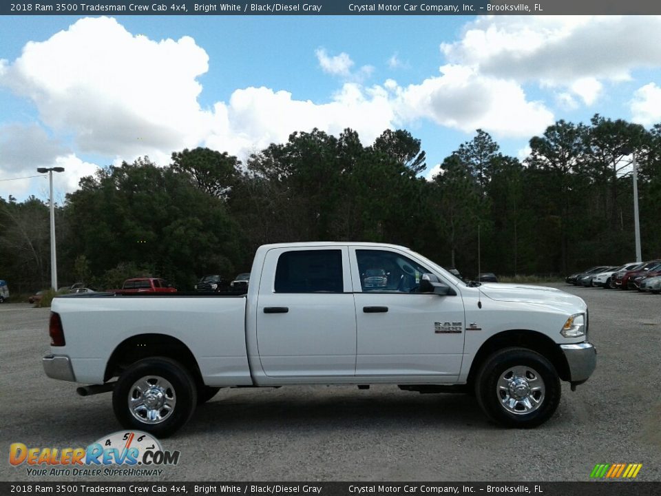 2018 Ram 3500 Tradesman Crew Cab 4x4 Bright White / Black/Diesel Gray Photo #6