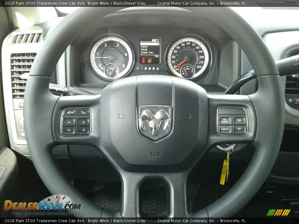 2018 Ram 3500 Tradesman Crew Cab 4x4 Bright White / Black/Diesel Gray Photo #14