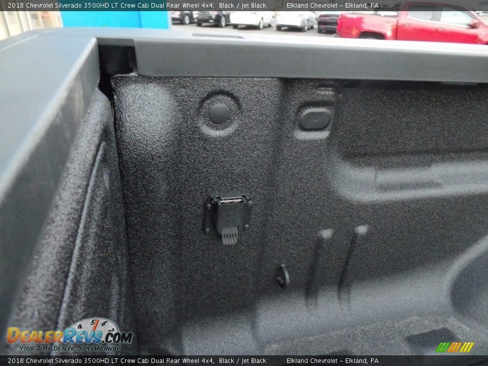 2018 Chevrolet Silverado 3500HD LT Crew Cab Dual Rear Wheel 4x4 Black / Jet Black Photo #13