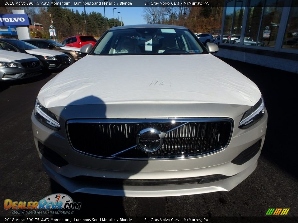 2018 Volvo S90 T5 AWD Momentum Luminous Sand Metallic / Blonde Photo #6