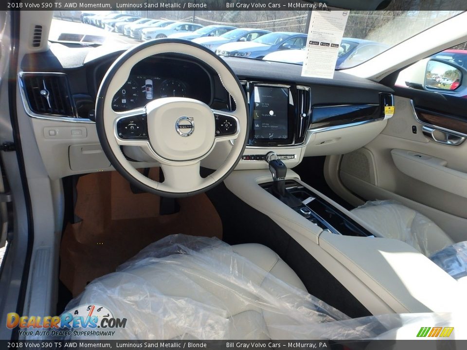 2018 Volvo S90 T5 AWD Momentum Luminous Sand Metallic / Blonde Photo #9
