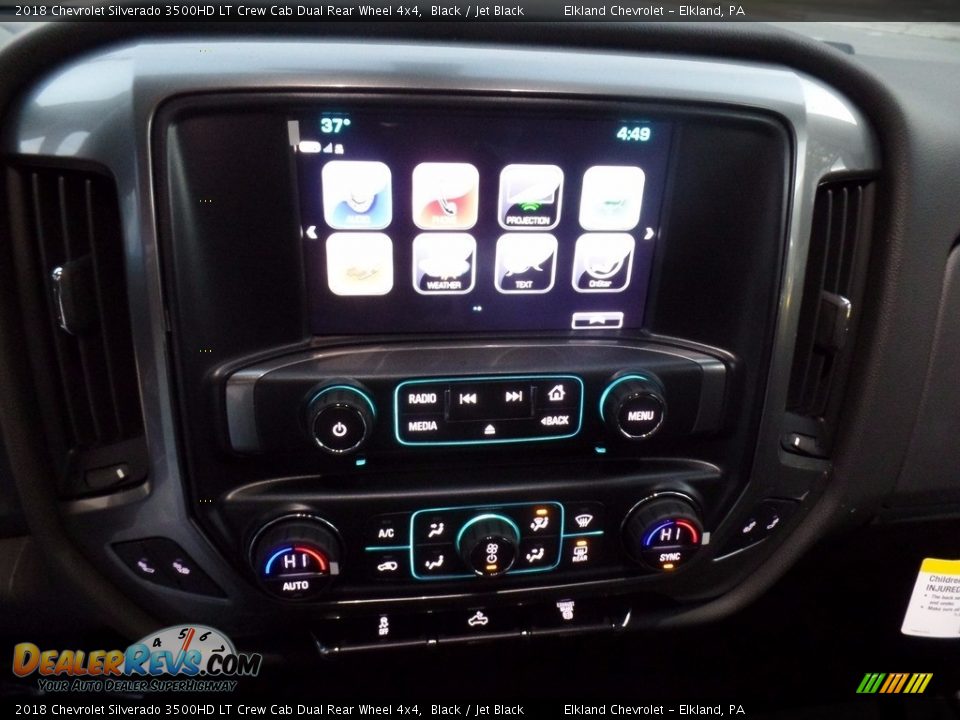 2018 Chevrolet Silverado 3500HD LT Crew Cab Dual Rear Wheel 4x4 Black / Jet Black Photo #30