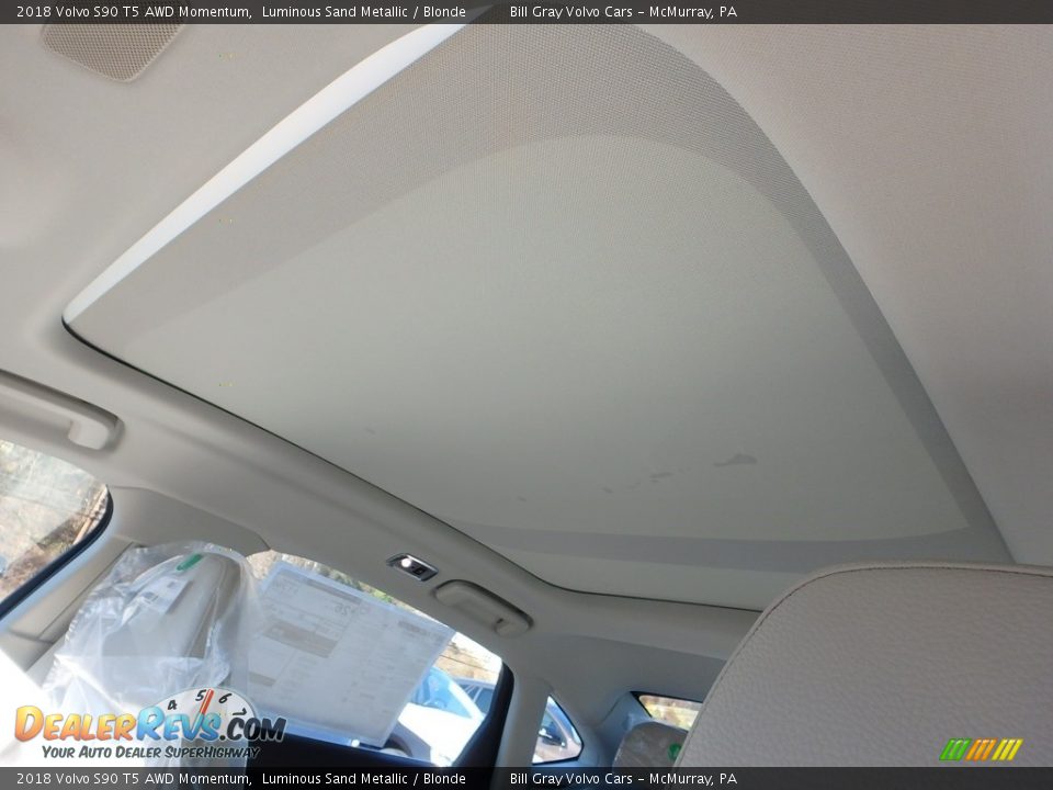 2018 Volvo S90 T5 AWD Momentum Luminous Sand Metallic / Blonde Photo #12