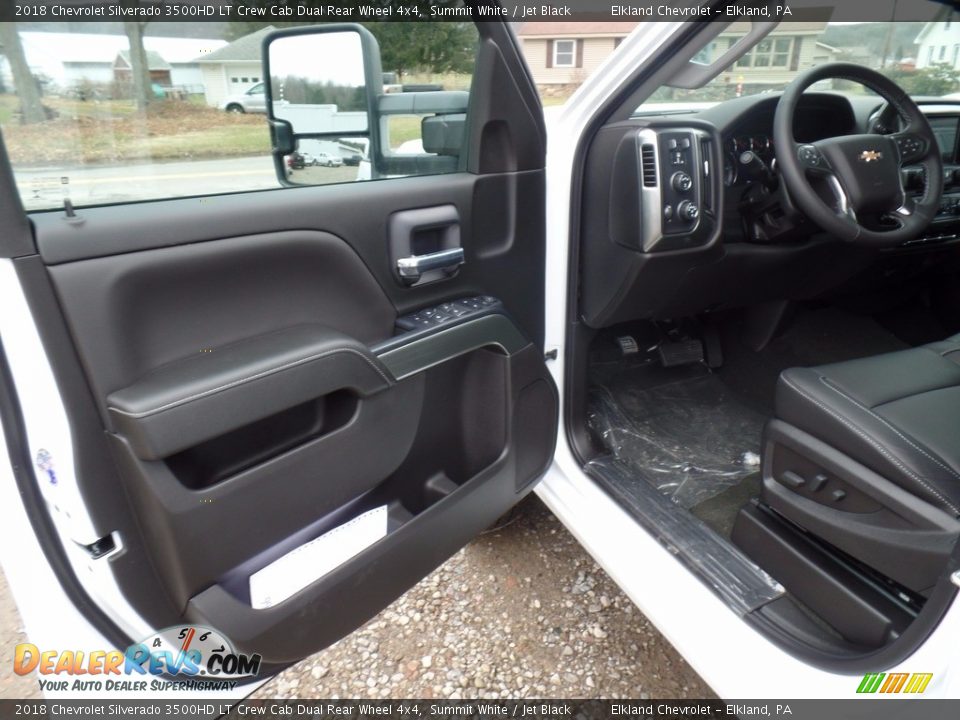 2018 Chevrolet Silverado 3500HD LT Crew Cab Dual Rear Wheel 4x4 Summit White / Jet Black Photo #13