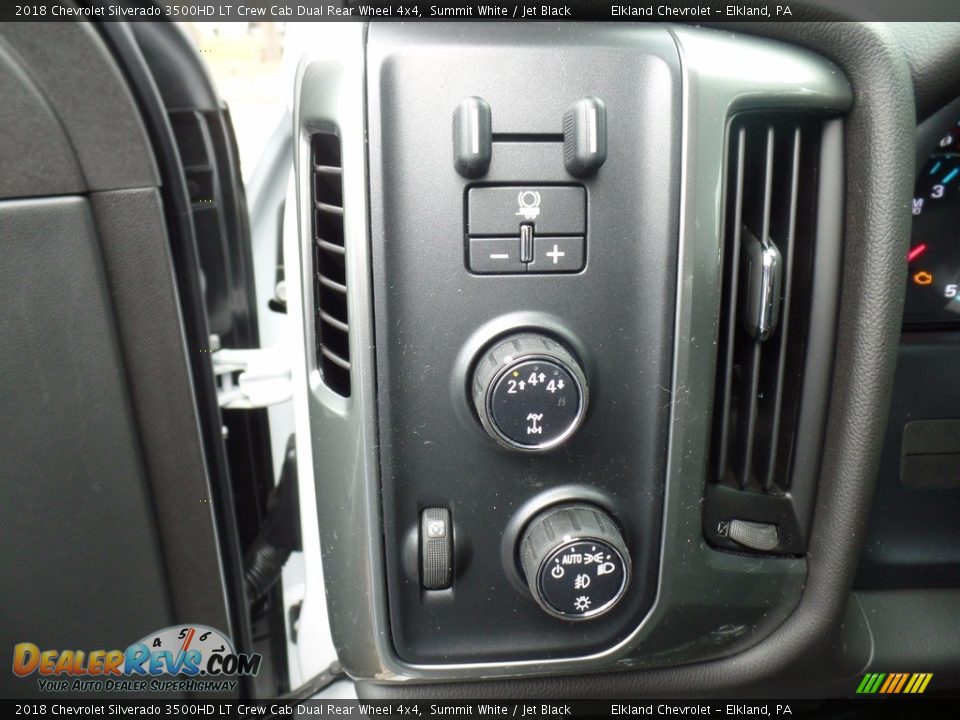 2018 Chevrolet Silverado 3500HD LT Crew Cab Dual Rear Wheel 4x4 Summit White / Jet Black Photo #23