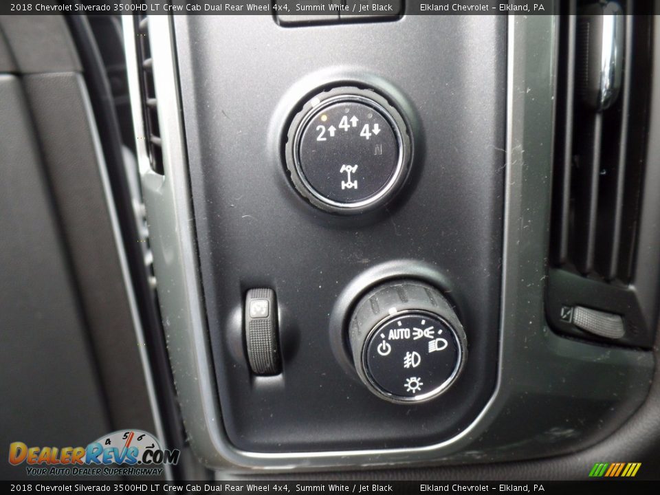 2018 Chevrolet Silverado 3500HD LT Crew Cab Dual Rear Wheel 4x4 Summit White / Jet Black Photo #25