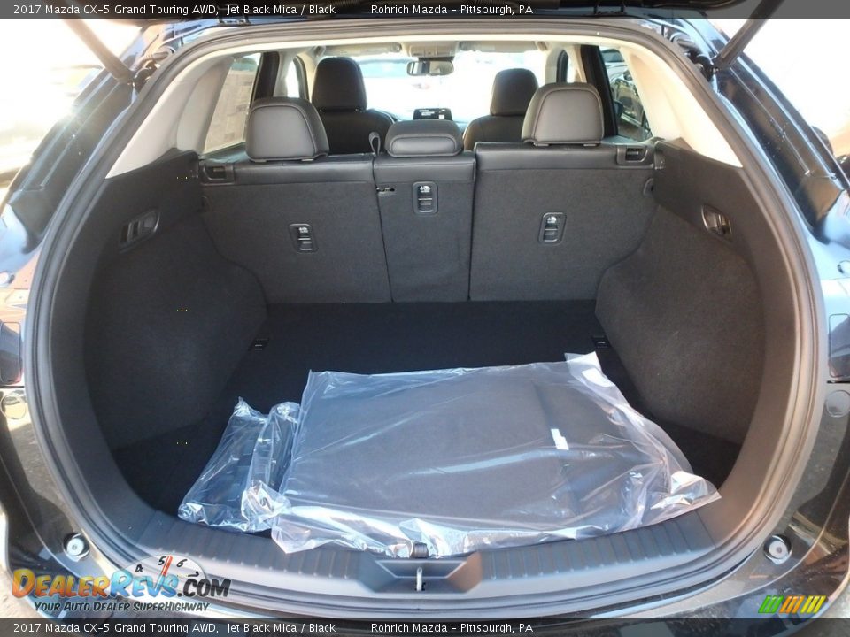 2017 Mazda CX-5 Grand Touring AWD Jet Black Mica / Black Photo #6