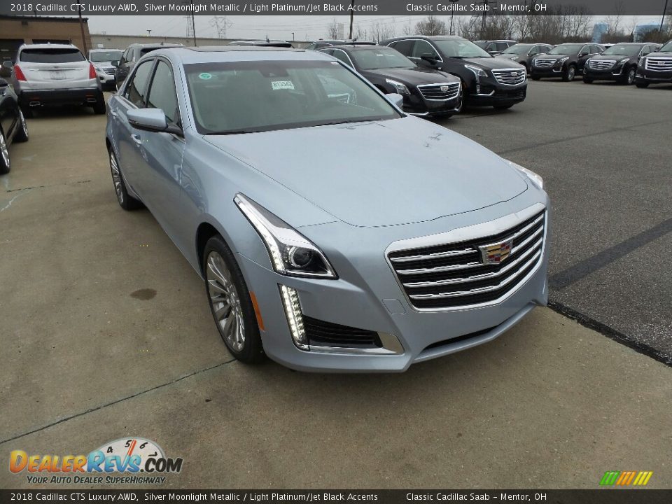 Front 3/4 View of 2018 Cadillac CTS Luxury AWD Photo #1